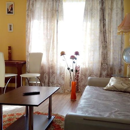 Apartment Studio On Mayakovskogo Avenue Zaporizhia Екстериор снимка