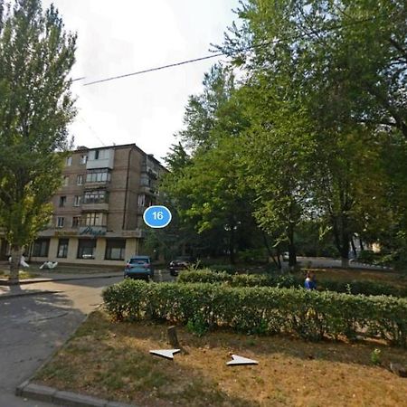 Apartment Studio On Mayakovskogo Avenue Zaporizhia Екстериор снимка